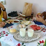 בית נופש Fetie בראט